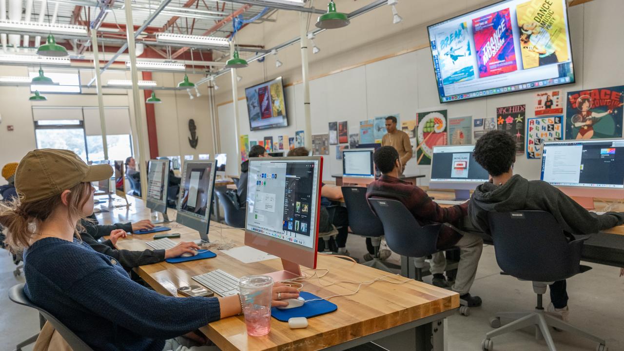 Graphic Design Course 2025